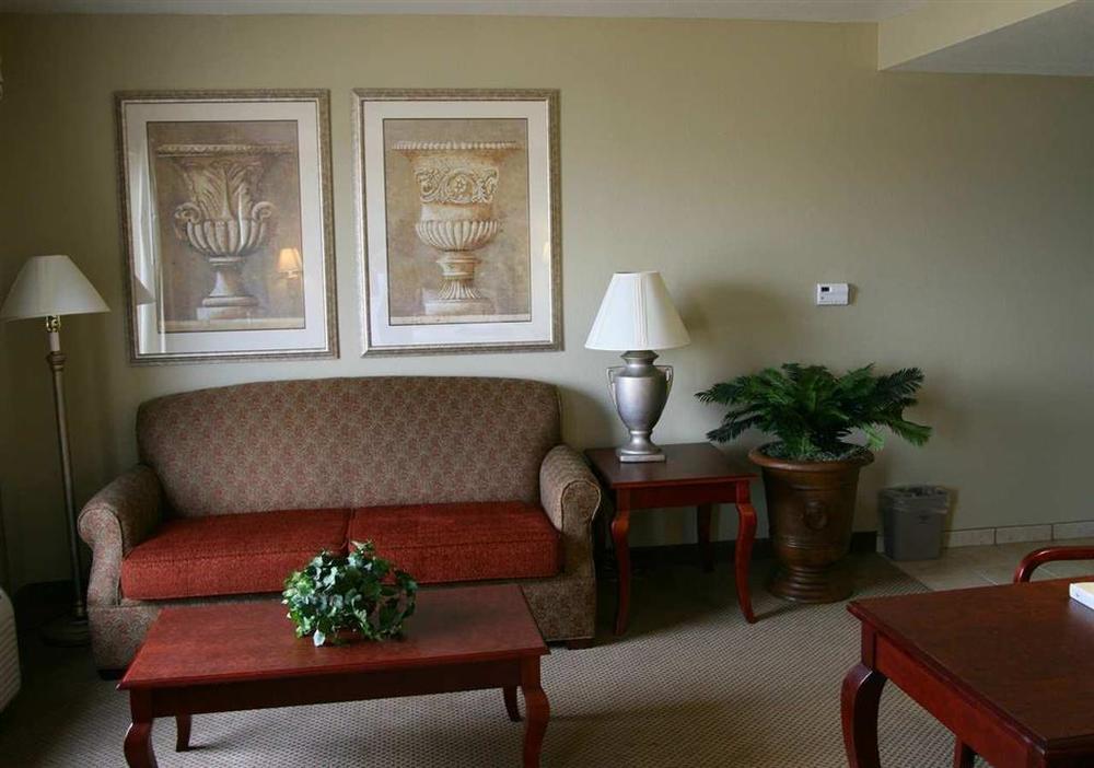 Hampton Jasper, Al Hotel Jasper