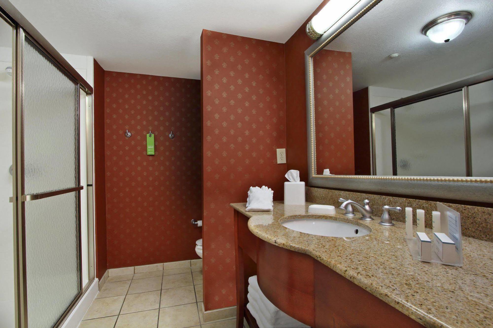 Hampton Jasper, Al 3*
